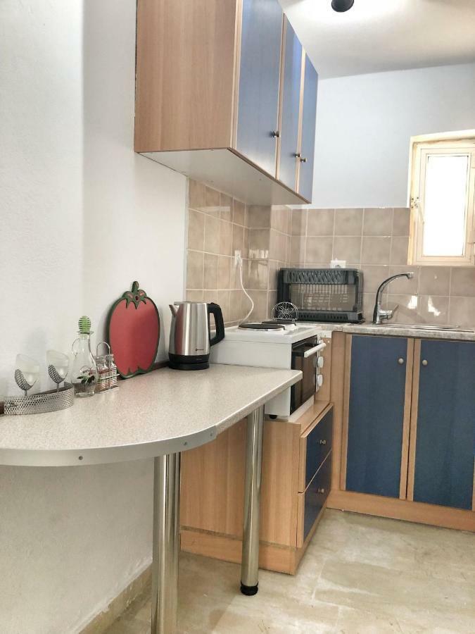 Renovated Apt Close To Beach Wifi Ac Anavyssos Exterior foto